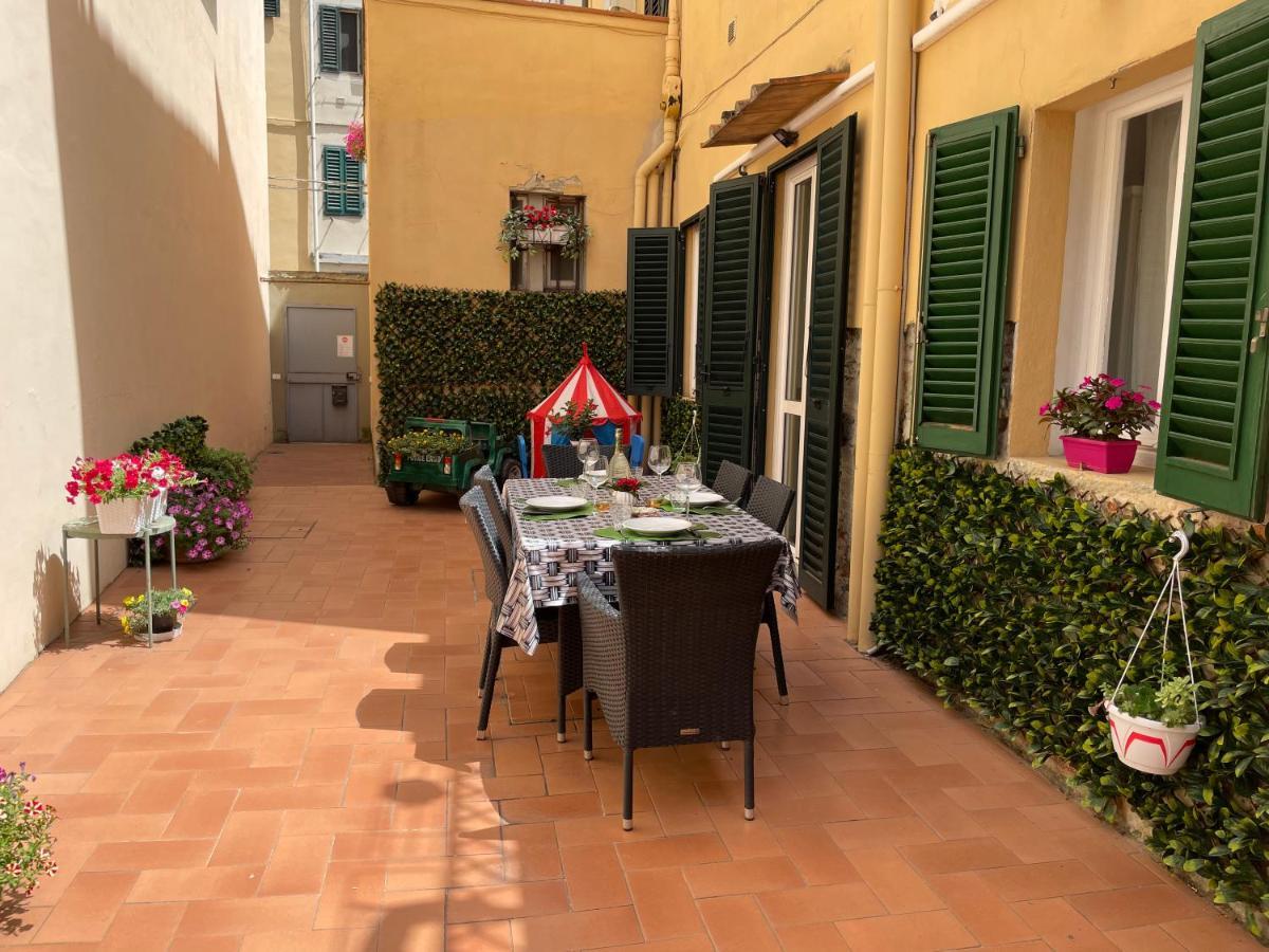 Santa Croce Garden Apartment Флоренция Экстерьер фото